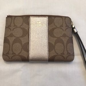 Monogram Coach Wristlet - brown / Champagne
